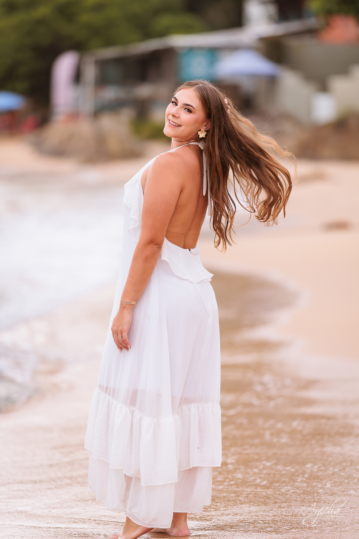Ensaio Pré Wedding na praia; ensaio de casal na praia; ensaio bombinhas; pré wedding curitiba; ensaio amanhecer; casal nascer do sol; noivos praia; casamento praia sc; fotografos de casamento curitiba; ensaio de casamento 