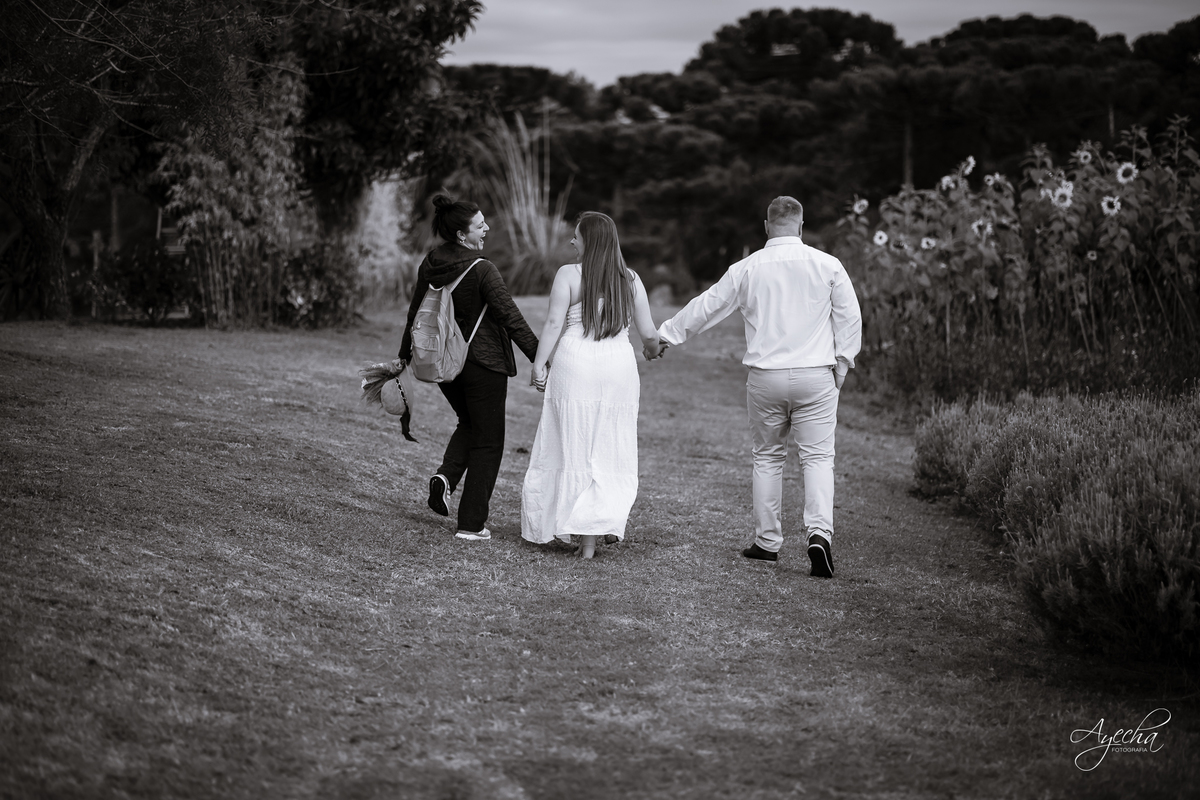 pre wedding curitiba; ensaio de casal; ensaio de casamento; fotos de casal; fotografo de casamento; ensaio curitiba; casamento civil curitiba; fotos casamento civil; fotografo casamento civil; fotos cartório; casamento cartório; chacara sentinela
