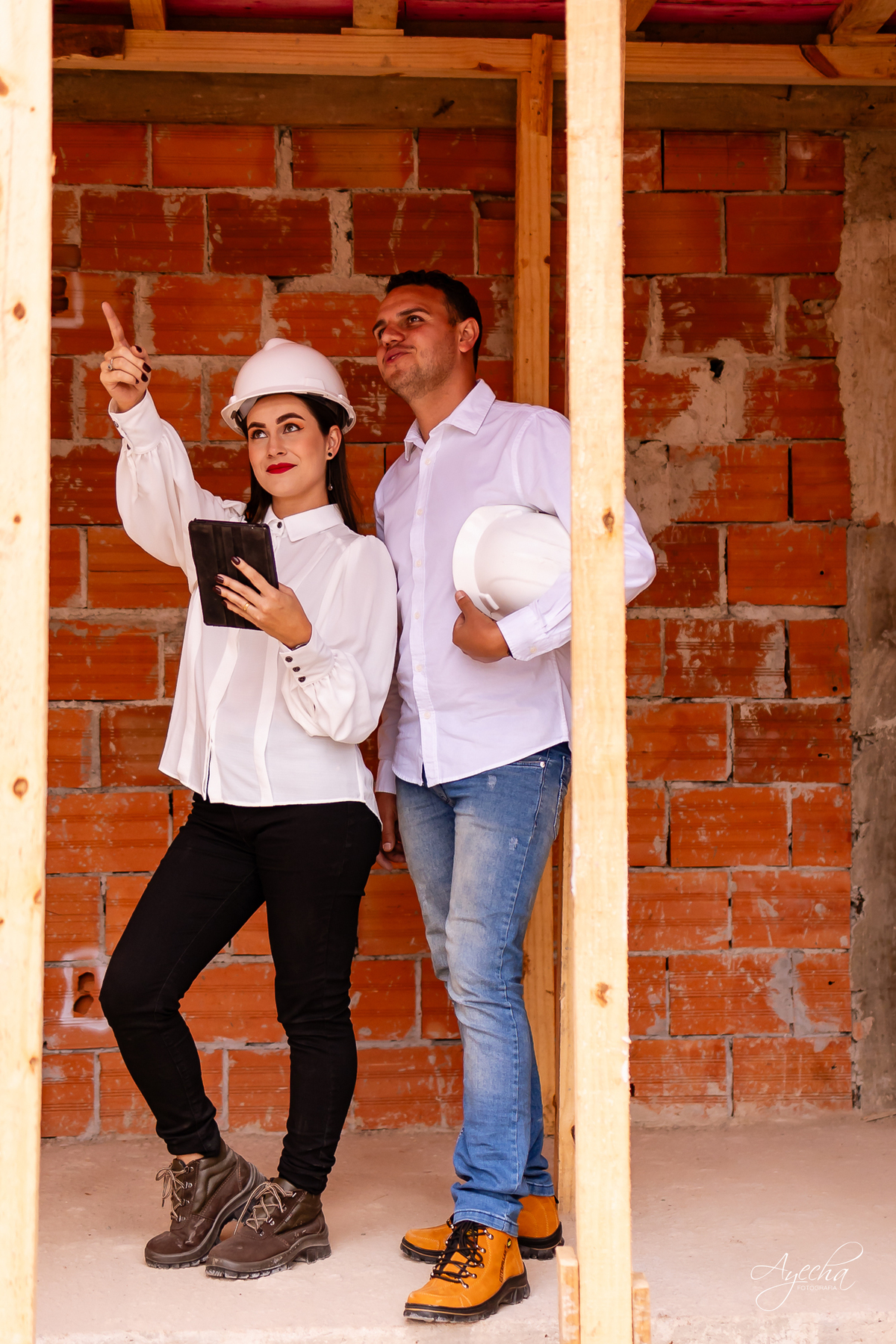 ensaio diferente; ensaio de casal, pé wedding; ensaio pré casamento; construindo nossa casa; ensaio contrução; ensaio autentico; ideia de fotos de casal; construindo nossa casa; fotos de casal; fotos noivos; ensaio noivos; ensaio familia