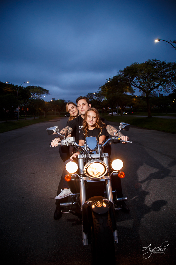 Ana e Ludi - Pré Wedding - Ensaio de Casal - Parque Barigui - Curitiba. Por Deborah Ayecha