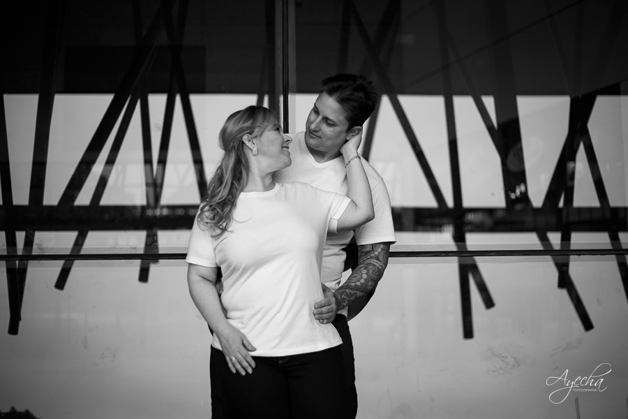 Ana e Ludi - Pré Wedding - Ensaio de Casal - Parque Barigui - Curitiba. Por Deborah Ayecha