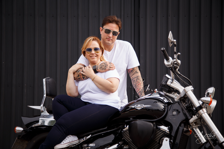 Ana e Ludi - Pré Wedding - Ensaio de Casal - Parque Barigui - Curitiba. Por Deborah Ayecha