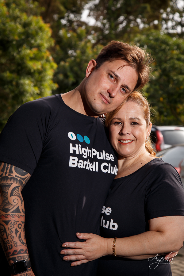 Ana e Ludi - Pré Wedding - Ensaio de Casal - Parque Barigui - Curitiba. Por Deborah Ayecha