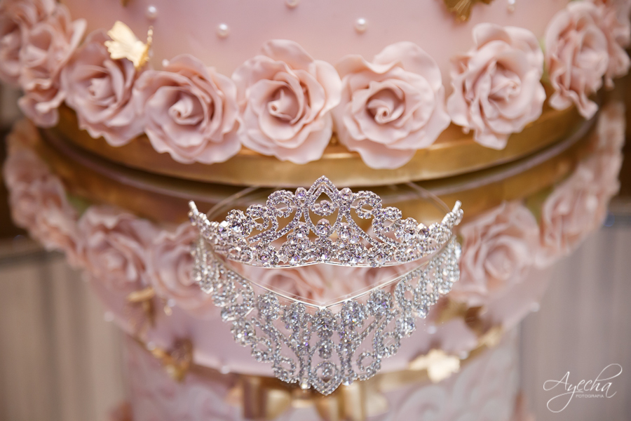 Fotografia de 15 anos; Vídeo de 15 anos; Debutantes Curitiba; Deborah Ayecha Fotografia; Festa de debutante; Festa de 15 anos; Bella Vista Eventos