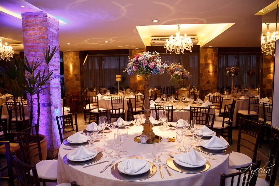 Fotografia de 15 anos; Vídeo de 15 anos; Debutantes Curitiba; Deborah Ayecha Fotografia; Festa de debutante; Festa de 15 anos;