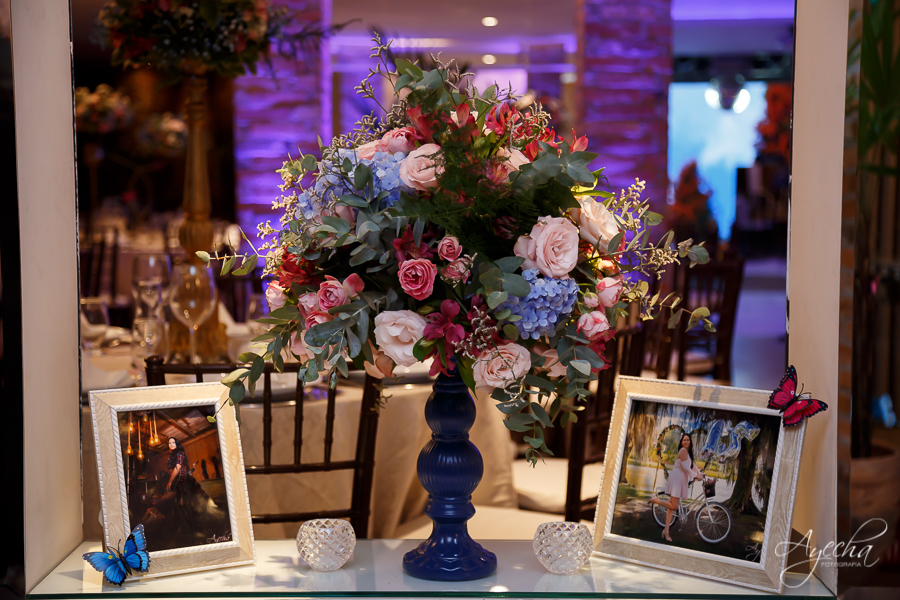 Fotografia de 15 anos; Vídeo de 15 anos; Debutantes Curitiba; Deborah Ayecha Fotografia; Festa de debutante; Festa de 15 anos;