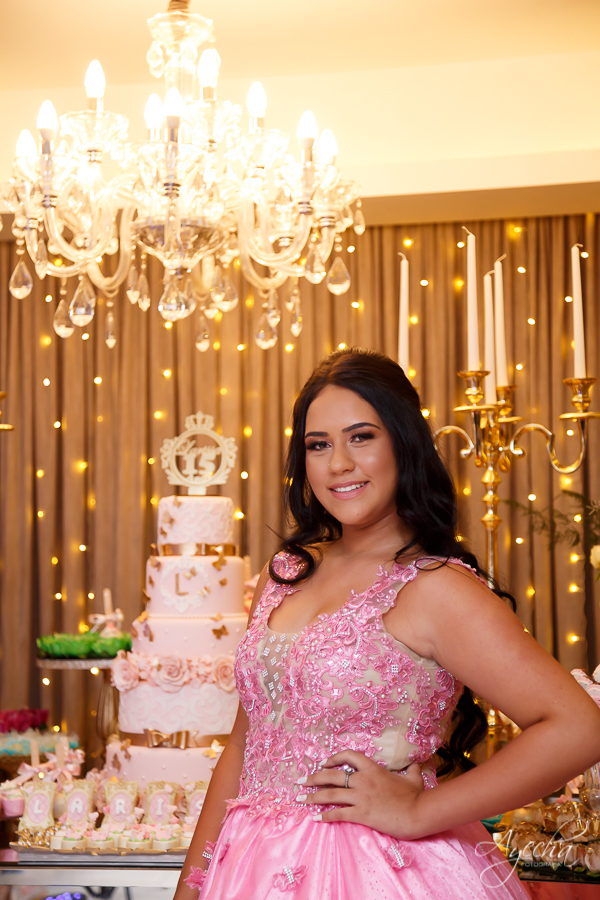 Fotografia de 15 anos; Vídeo de 15 anos; Debutantes Curitiba; Deborah Ayecha Fotografia; Festa de debutante; Festa de 15 anos;
