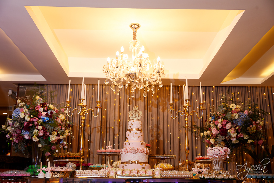 Fotografia de 15 anos; Vídeo de 15 anos; Debutantes Curitiba; Deborah Ayecha Fotografia; Festa de debutante; Festa de 15 anos;