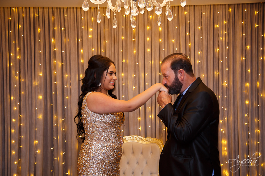 Fotografia de 15 anos; Vídeo de 15 anos; Debutantes Curitiba; Deborah Ayecha Fotografia; Festa de debutante; Festa de 15 anos;