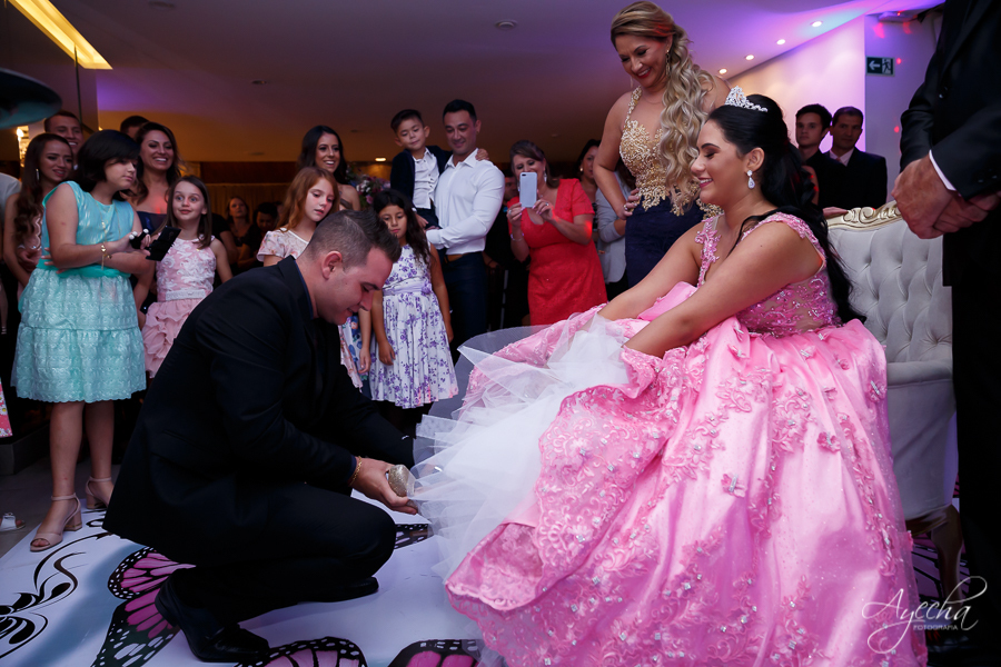 Fotografia de 15 anos; Vídeo de 15 anos; Debutantes Curitiba; Deborah Ayecha Fotografia; Festa de debutante; Festa de 15 anos;