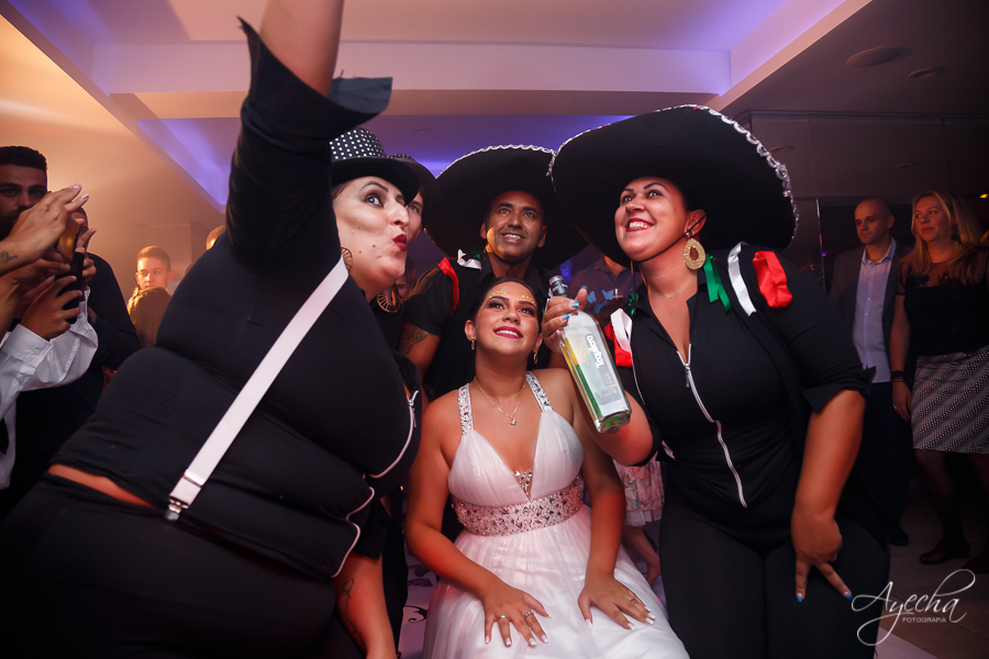 Fotografia de 15 anos; Vídeo de 15 anos; Debutantes Curitiba; Deborah Ayecha Fotografia; Festa de debutante; Festa de 15 anos;