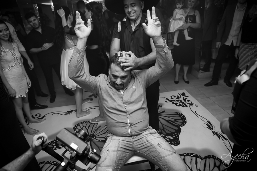 Fotografia de 15 anos; Vídeo de 15 anos; Debutantes Curitiba; Deborah Ayecha Fotografia; Festa de debutante; Festa de 15 anos;