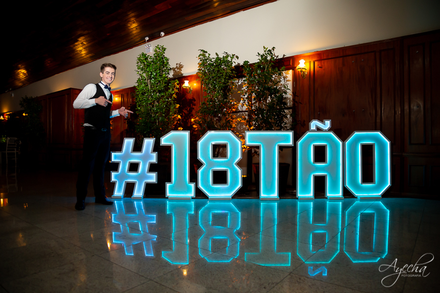 18 anos; Festa de 18 anos; Thiago Ronkoski; Deborah Ayecha Fotografia, Fotografo Curitiba, Fotografia Curitiba, Buffet Original, Fotografia de casamento; Debutantes Curitiba, 15 anos; Photographer, Wedding, Fotogr18 anos; Festa afia de casamento curitiba;