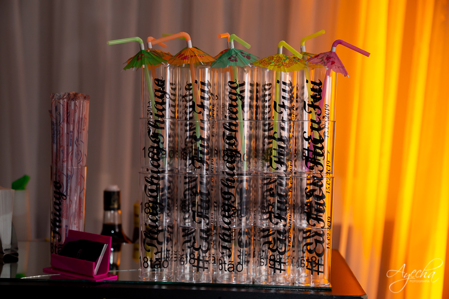 18 anos; Festa de 18 anos; Thiago Ronkoski; Deborah Ayecha Fotografia, Fotografo Curitiba, Fotografia Curitiba, Buffet Original, Fotografia de casamento; Debutantes Curitiba, 15 anos; Photographer, Wedding, Fotografia de casamento curitiba;