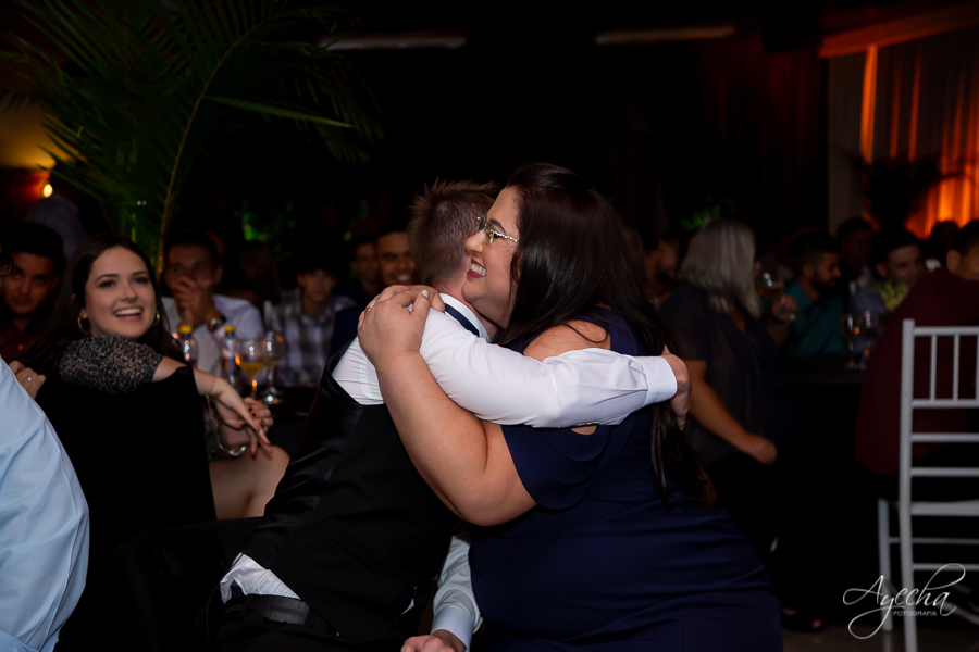 18 anos; Festa de 18 anos; Thiago Ronkoski; Deborah Ayecha Fotografia, Fotografo Curitiba, Fotografia Curitiba, Buffet Original, Fotografia de casamento; Debutantes Curitiba, 15 anos; Photographer, Wedding, Fotografia de casamento curitiba;