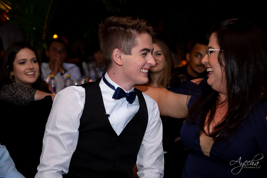 18 anos; Festa de 18 anos; Thiago Ronkoski; Deborah Ayecha Fotografia, Fotografo Curitiba, Fotografia Curitiba, Buffet Original, Fotografia de casamento; Debutantes Curitiba, 15 anos; Photographer, Wedding, Fotografia de casamento curitiba;