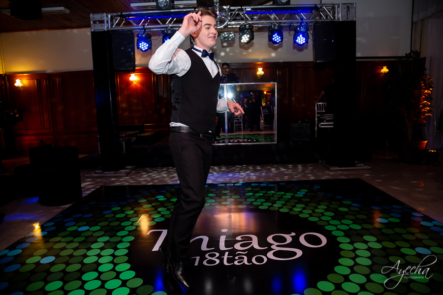 18 anos; Festa de 18 anos; Thiago Ronkoski; Deborah Ayecha Fotografia, Fotografo Curitiba, Fotografia Curitiba, Buffet Original, Fotografia de casamento; Debutantes Curitiba, 15 anos; Photographer, Wedding, Fotografia de casamento curitiba;