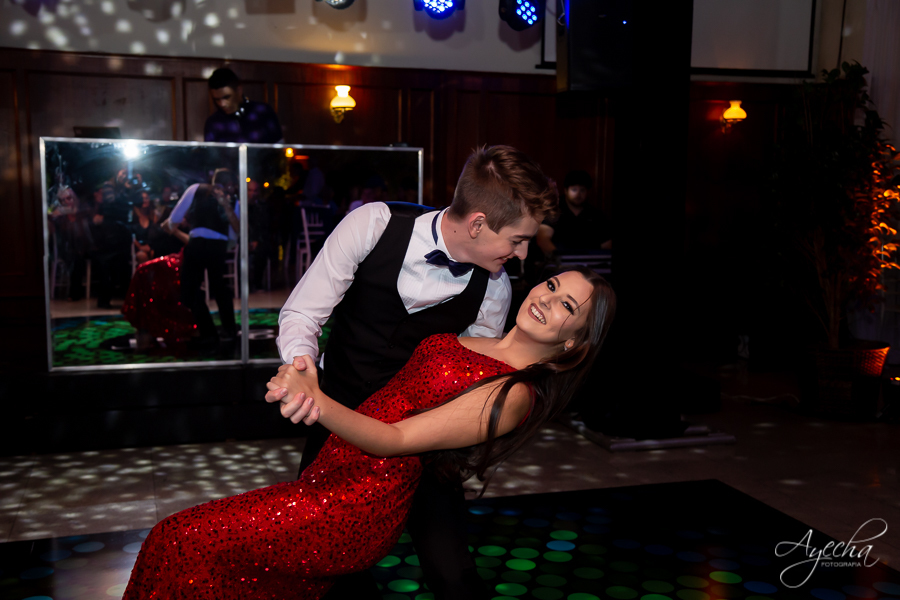 18 anos; Festa de 18 anos; Thiago Ronkoski; Deborah Ayecha Fotografia, Fotografo Curitiba, Fotografia Curitiba, Buffet Original, Fotografia de casamento; Debutantes Curitiba, 15 anos; Photographer, Wedding, Fotografia de casamento curitiba;