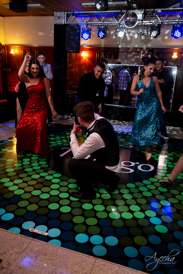 18 anos; Festa de 18 anos; Thiago Ronkoski; Deborah Ayecha Fotografia, Fotografo Curitiba, Fotografia Curitiba, Buffet Original, Fotografia de casamento; Debutantes Curitiba, 15 anos; Photographer, Wedding, Fotografia de casamento curitiba;