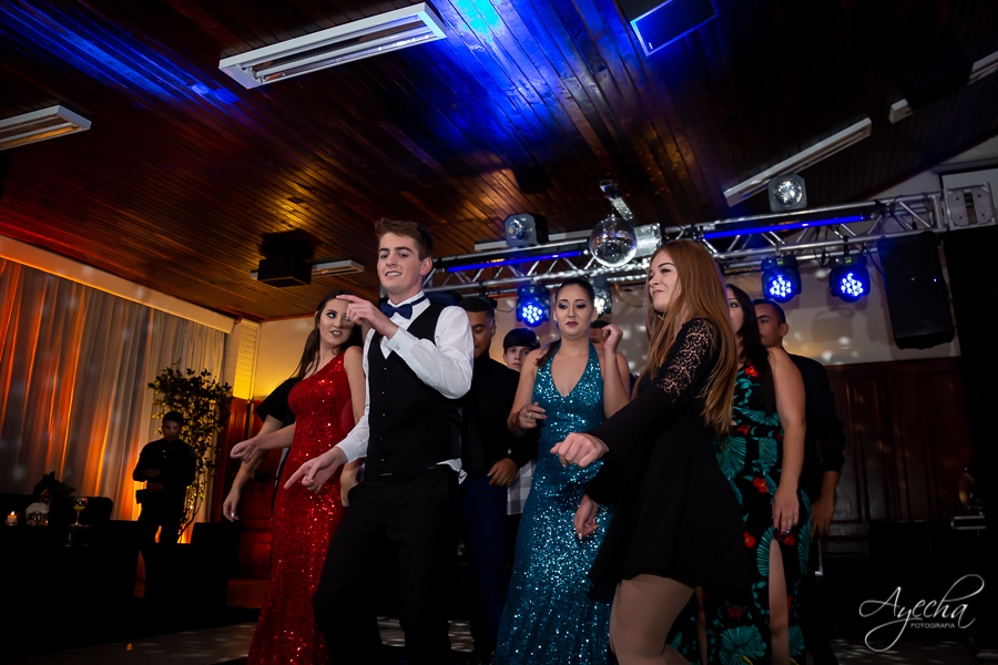 18 anos; Festa de 18 anos; Thiago Ronkoski; Deborah Ayecha Fotografia, Fotografo Curitiba, Fotografia Curitiba, Buffet Original, Fotografia de casamento; Debutantes Curitiba, 15 anos; Photographer, Wedding, Fotografia de casamento curitiba;