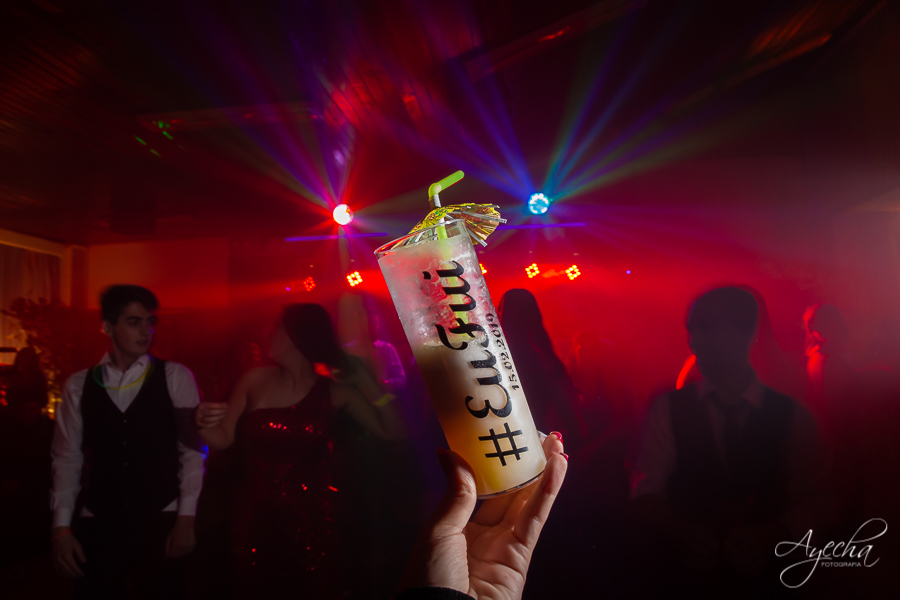 18 anos; Festa de 18 anos; Thiago Ronkoski; Deborah Ayecha Fotografia, Fotografo Curitiba, Fotografia Curitiba, Buffet Original, Fotografia de casamento; Debutantes Curitiba, 15 anos; Photographer, Wedding, Fotografia de casamento curitiba;