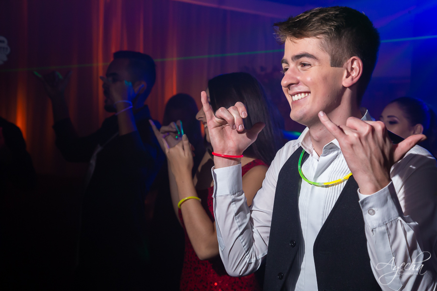 18 anos; Festa de 18 anos; Thiago Ronkoski; Deborah Ayecha Fotografia, Fotografo Curitiba, Fotografia Curitiba, Buffet Original, Fotografia de casamento; Debutantes Curitiba, 15 anos; Photographer, Wedding, Fotografia de casamento curitiba;