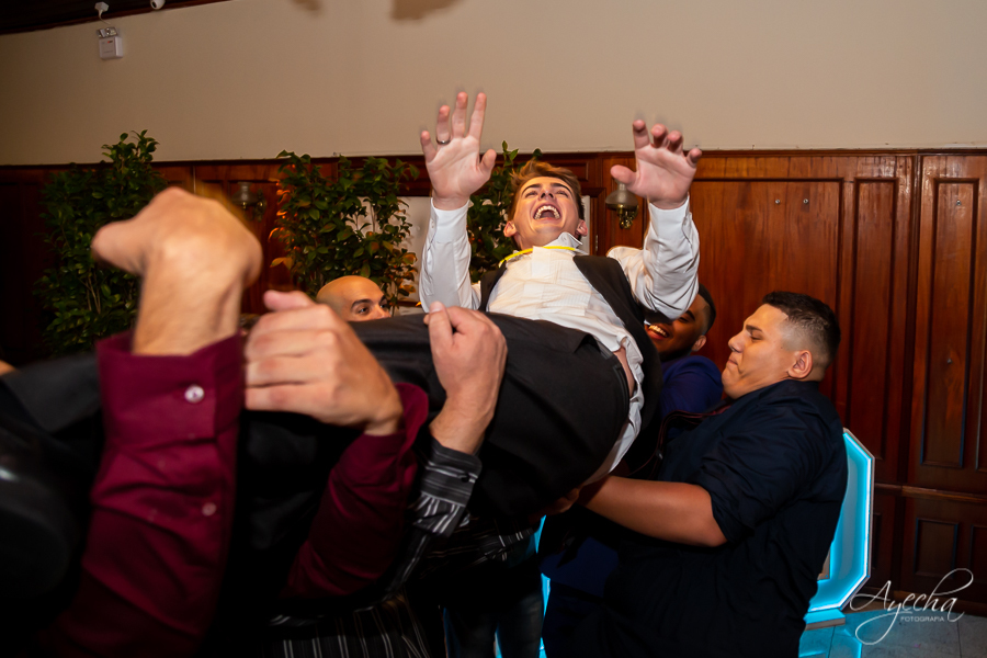 18 anos; Festa de 18 anos; Thiago Ronkoski; Deborah Ayecha Fotografia, Fotografo Curitiba, Fotografia Curitiba, Buffet Original, Fotografia de casamento; Debutantes Curitiba, 15 anos; Photographer, Wedding, Fotografia de casamento curitiba;