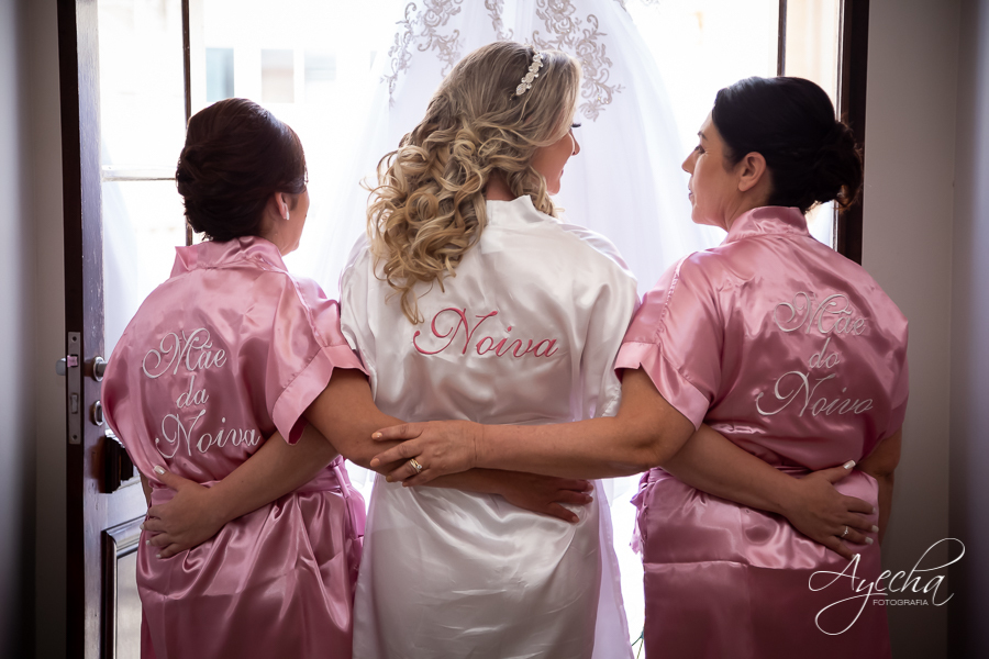 Deborah Ayecha Fotografia; noivas curitibanas; fotografia de casamento curitiba; casamento em curitiba, bella vista eventos, hotel jhonscher san juan, making of noiva, fotografo de casamento