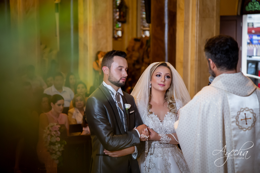 Deborah Ayecha Fotografia; noivas curitibanas; fotografia de casamento curitiba; casamento em curitiba, bella vista eventos, hotel jhonscher san juan, making of noiva, fotografo de casamento