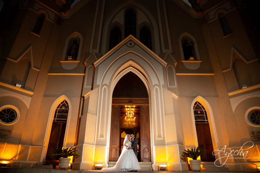 Deborah Ayecha Fotografia; noivas curitibanas; fotografia de casamento curitiba; casamento em curitiba, bella vista eventos, hotel jhonscher san juan, making of noiva, fotografo de casamento; casamento religioso, igreja bom jesus do cabral