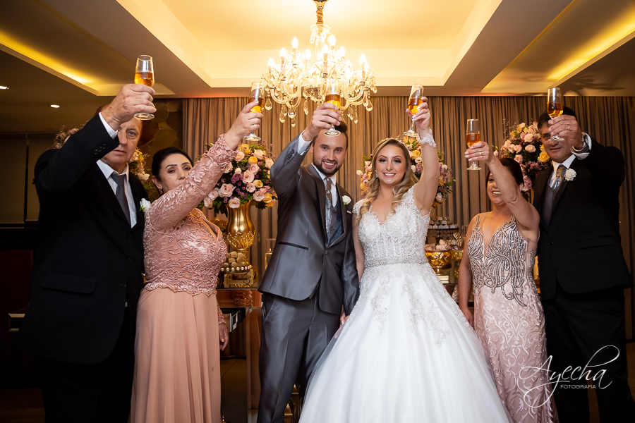 Deborah Ayecha Fotografia; noivas curitibanas; fotografia de casamento curitiba; casamento em curitiba, bella vista eventos, hotel jhonscher san juan, making of noiva, fotografo de casamento