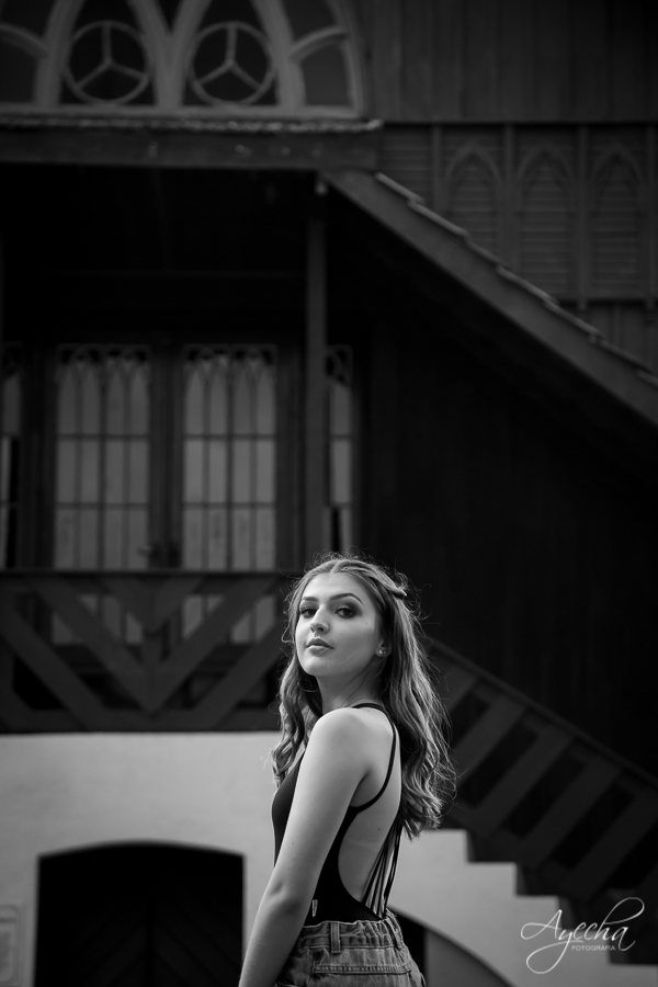 Fifhteen; Ensaio de 15 anos; Ensaio de Debutante; Pré 15; Deborah Ayecha Fotografia; Debutantes Curitiba; Debutantes Colombo; Pinhais; Piraquara; Cinderela Debutantes; Toda Teen; Capricho; Parque Tanguá; Ensaio Parque Tanguá