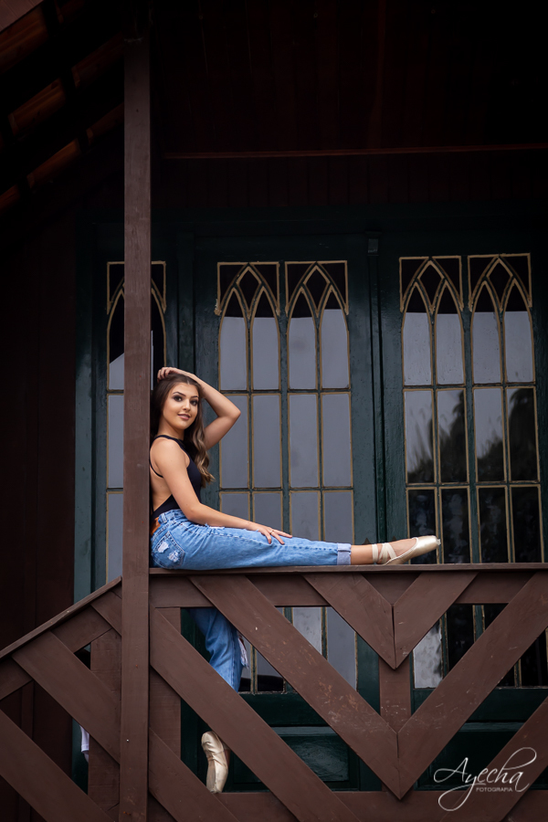 Fifhteen; Ensaio de 15 anos; Ensaio de Debutante; Pré 15; Deborah Ayecha Fotografia; Debutantes Curitiba; Debutantes Colombo; Pinhais; Piraquara; Cinderela Debutantes; Toda Teen; Capricho; Parque Tanguá; Ensaio Parque Tanguá