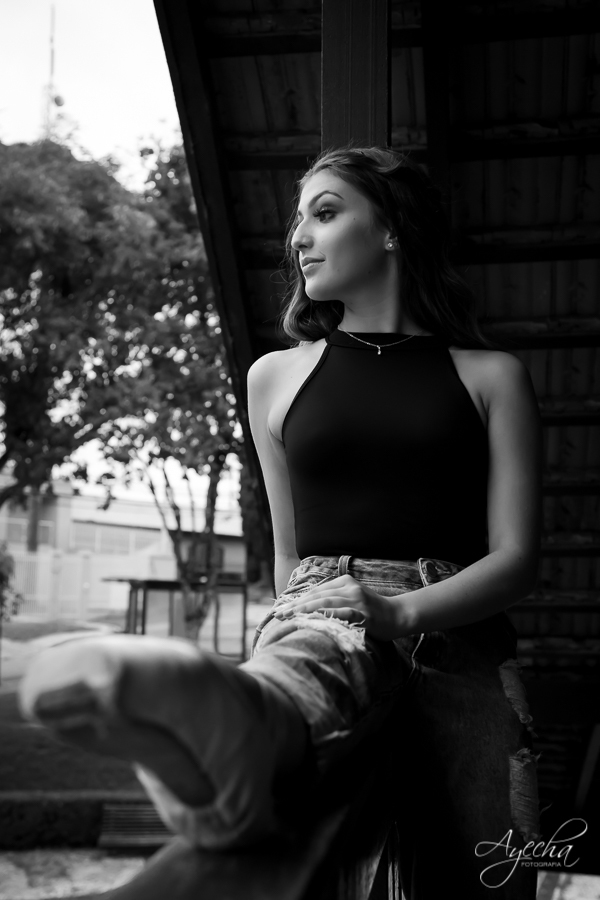 Fifhteen; Ensaio de 15 anos; Ensaio de Debutante; Pré 15; Deborah Ayecha Fotografia; Debutantes Curitiba; Debutantes Colombo; Pinhais; Piraquara; Cinderela Debutantes; Toda Teen; Capricho; Parque Tanguá; Ensaio Parque Tanguá