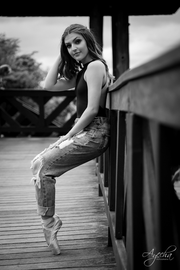 Fifhteen; Ensaio de 15 anos; Ensaio de Debutante; Pré 15; Deborah Ayecha Fotografia; Debutantes Curitiba; Debutantes Colombo; Pinhais; Piraquara; Cinderela Debutantes; Toda Teen; Capricho; Parque Tanguá; Ensaio Parque Tanguá