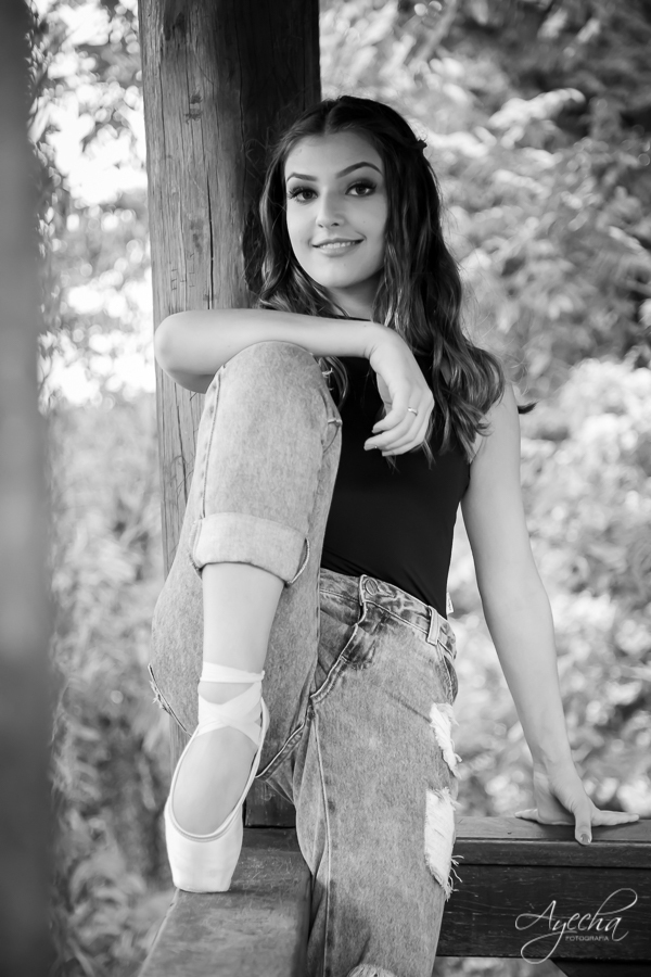 Fifhteen; Ensaio de 15 anos; Ensaio de Debutante; Pré 15; Deborah Ayecha Fotografia; Debutantes Curitiba; Debutantes Colombo; Pinhais; Piraquara; Cinderela Debutantes; Toda Teen; Capricho; Parque Tanguá; Ensaio Parque Tanguá