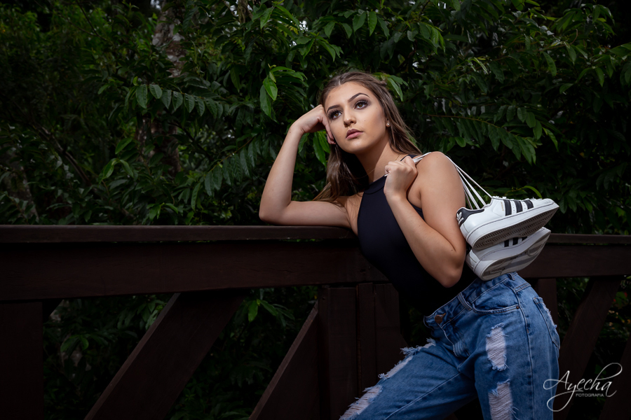 Fifhteen; Ensaio de 15 anos; Ensaio de Debutante; Pré 15; Deborah Ayecha Fotografia; Debutantes Curitiba; Debutantes Colombo; Pinhais; Piraquara; Cinderela Debutantes; Toda Teen; Capricho; Parque Tanguá; Ensaio Parque Tanguá