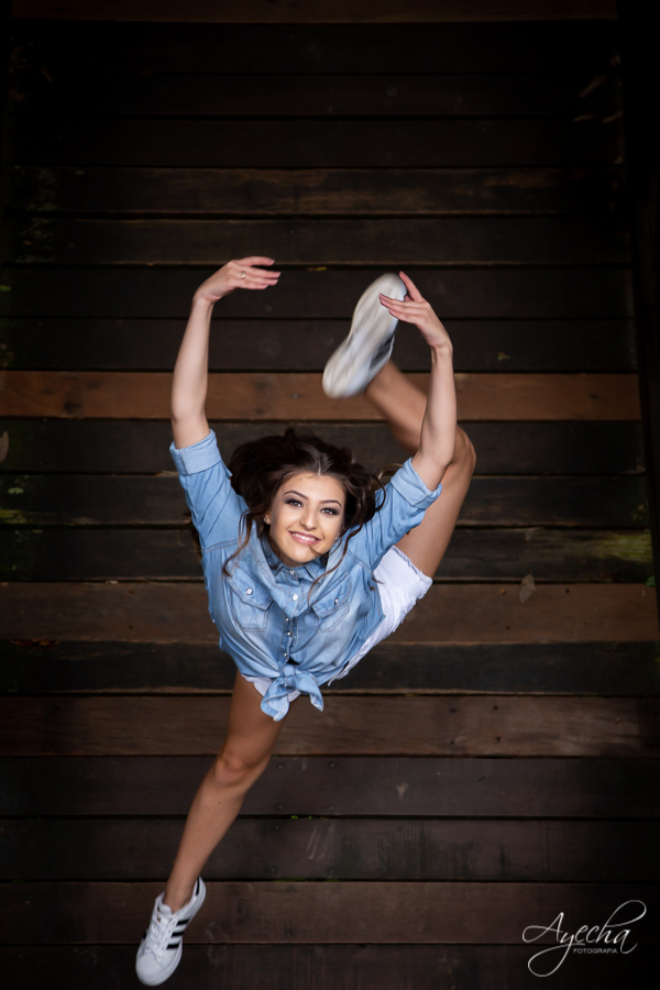 Fifhteen; Ensaio de 15 anos; Ensaio de Debutante; Pré 15; Deborah Ayecha Fotografia; Debutantes Curitiba; Debutantes Colombo; Pinhais; Piraquara; Cinderela Debutantes; Toda Teen; Capricho; Parque Tanguá; Ensaio Parque Tanguá