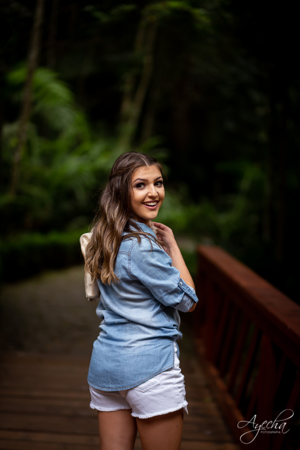 Fifhteen; Ensaio de 15 anos; Ensaio de Debutante; Pré 15; Deborah Ayecha Fotografia; Debutantes Curitiba; Debutantes Colombo; Pinhais; Piraquara; Cinderela Debutantes; Toda Teen; Capricho; Parque Tanguá; Ensaio Parque Tanguá