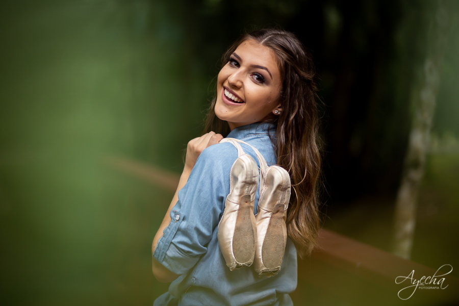 Fifhteen; Ensaio de 15 anos; Ensaio de Debutante; Pré 15; Deborah Ayecha Fotografia; Debutantes Curitiba; Debutantes Colombo; Pinhais; Piraquara; Cinderela Debutantes; Toda Teen; Capricho; Parque Tanguá; Ensaio Parque Tanguá
