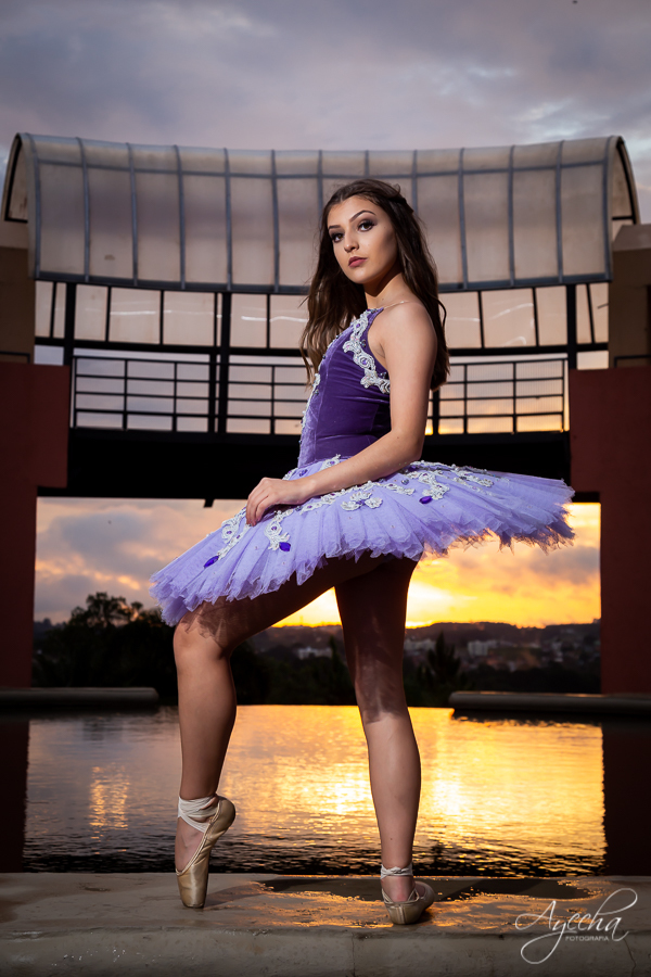 Fifhteen; Ensaio de 15 anos; Ensaio de Debutante; Pré 15; Deborah Ayecha Fotografia; Debutantes Curitiba; Debutantes Colombo; Pinhais; Piraquara; Cinderela Debutantes; Toda Teen; Capricho; Parque Tanguá; Ensaio Parque Tanguá