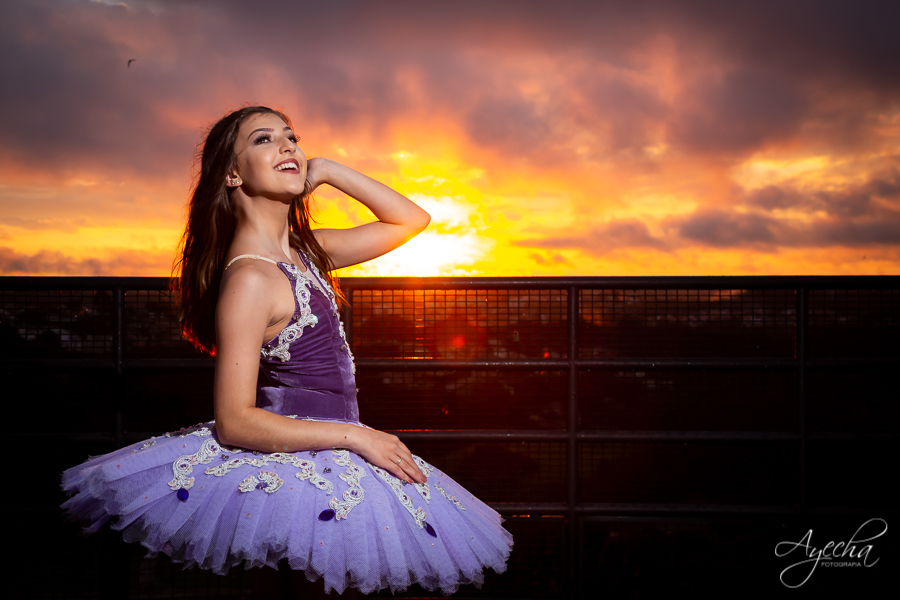 Fifhteen; Ensaio de 15 anos; Ensaio de Debutante; Pré 15; Deborah Ayecha Fotografia; Debutantes Curitiba; Debutantes Colombo; Pinhais; Piraquara; Cinderela Debutantes; Toda Teen; Capricho; Parque Tanguá; Ensaio Parque Tanguá