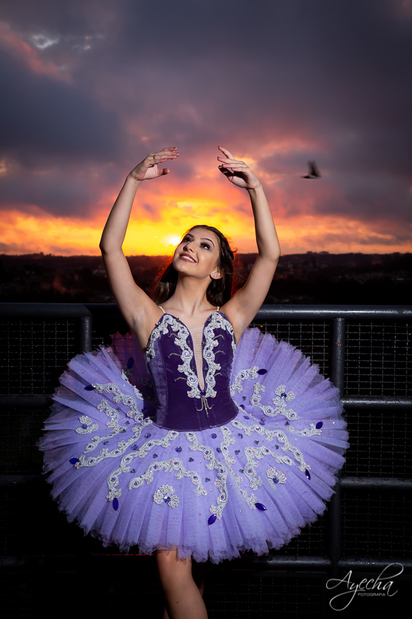 Fifhteen; Ensaio de 15 anos; Ensaio de Debutante; Pré 15; Deborah Ayecha Fotografia; Debutantes Curitiba; Debutantes Colombo; Pinhais; Piraquara; Cinderela Debutantes; Toda Teen; Capricho; Parque Tanguá; Ensaio Parque Tanguá
