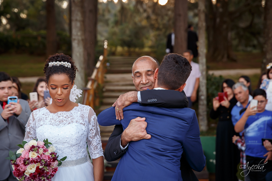 Casamentos.com.br ; fotos de casamento espaço belvedere; fotografo de casamento curitiba, ideias de fotos de casamento, deborah ayecha fotografia; refrência em casamento curitiba, profissionais de eventos curitiba, adir moreira decorações