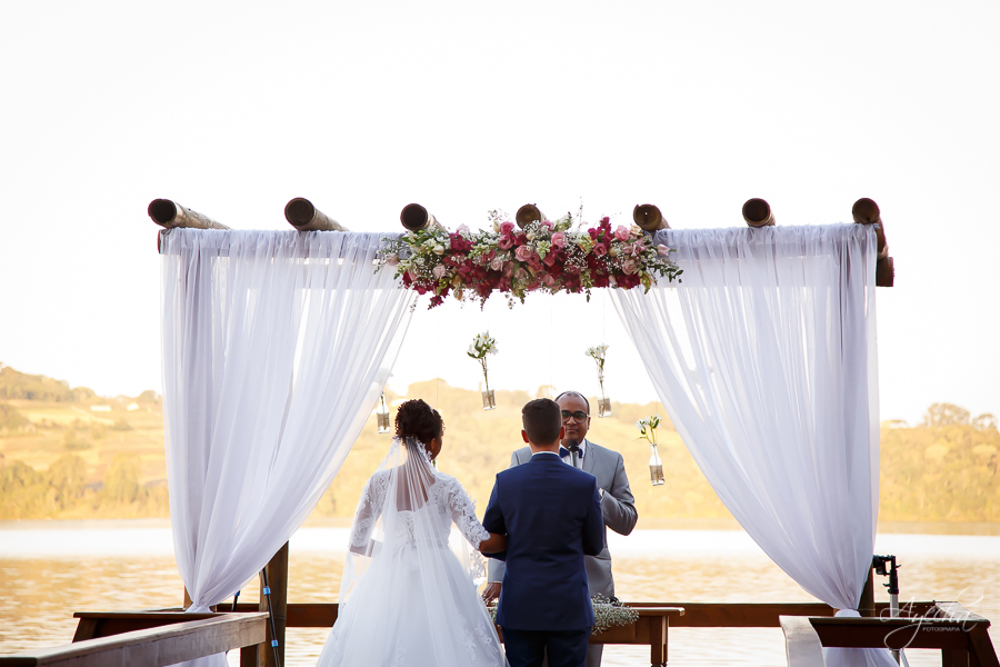 Casamentos.com.br ; fotos de casamento espaço belvedere; fotografo de casamento curitiba, ideias de fotos de casamento, deborah ayecha fotografia; refrência em casamento curitiba, profissionais de eventos curitiba, adir moreira decorações