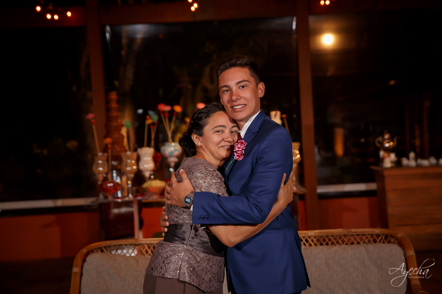 Casamentos.com.br ; fotos de casamento espaço belvedere; fotografo de casamento curitiba, ideias de fotos de casamento, deborah ayecha fotografia; refrência em casamento curitiba, profissionais de eventos curitiba, adir moreira decorações