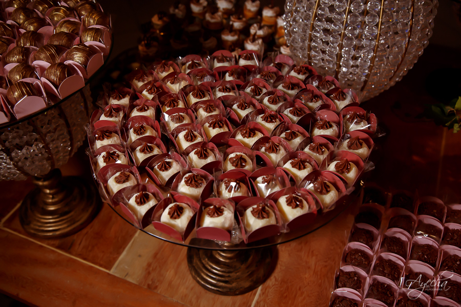 15 ANOS; DEBUTANTE; FESTA DE DEBUTANTE; FESTA DE 15 ANOS; ENSAIO DE DEBUTANTE; ENSAIO DE 15 ANOS; FESTA DE DEBUTANTE; FESTA DE 15 ANOS; CHACARA ABURA; MAKING OF DEBUTANTE; FOTOGRAFO DE 15 ANOS; 15 ANOS CURITIBA; VESTIDO DE DEBUTANTE; VESTIDO 15 ANOS