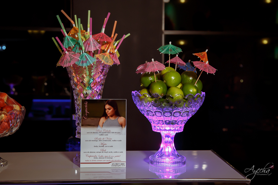 15 ANOS; DEBUTANTE; FESTA DE DEBUTANTE; FESTA DE 15 ANOS; ENSAIO DE DEBUTANTE; ENSAIO DE 15 ANOS; FESTA DE DEBUTANTE; FESTA DE 15 ANOS; CHACARA ABURA; MAKING OF DEBUTANTE; FOTOGRAFO DE 15 ANOS; 15 ANOS CURITIBA; VESTIDO DE DEBUTANTE; VESTIDO 15 ANOS