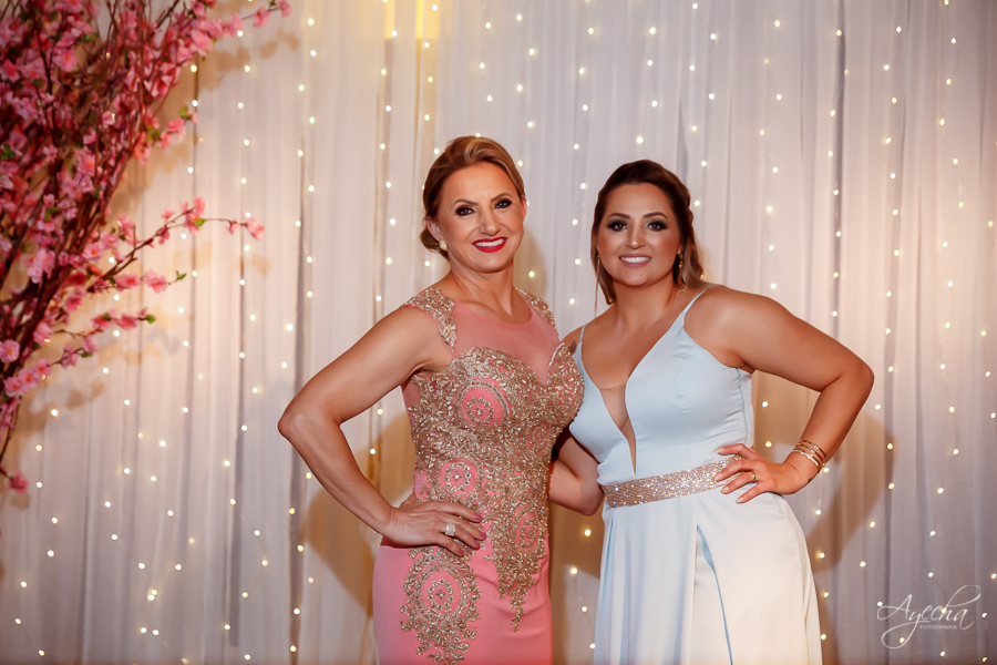 15 ANOS; DEBUTANTE; FESTA DE DEBUTANTE; FESTA DE 15 ANOS; ENSAIO DE DEBUTANTE; ENSAIO DE 15 ANOS; FESTA DE DEBUTANTE; FESTA DE 15 ANOS; CHACARA ABURA; MAKING OF DEBUTANTE; FOTOGRAFO DE 15 ANOS; 15 ANOS CURITIBA; VESTIDO DE DEBUTANTE; VESTIDO 15 ANOS