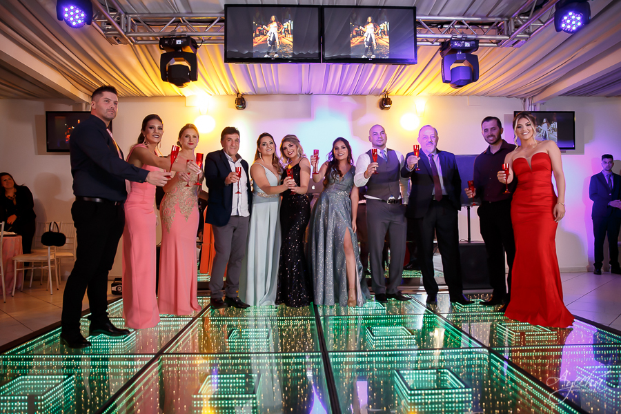 15 ANOS; DEBUTANTE; FESTA DE DEBUTANTE; FESTA DE 15 ANOS; ENSAIO DE DEBUTANTE; ENSAIO DE 15 ANOS; FESTA DE DEBUTANTE; FESTA DE 15 ANOS; CHACARA ABURA; MAKING OF DEBUTANTE; FOTOGRAFO DE 15 ANOS; 15 ANOS CURITIBA; VESTIDO DE DEBUTANTE; VESTIDO 15 ANOS